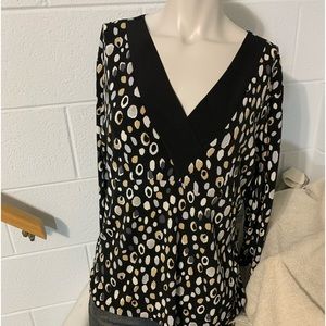 Chico’s pika dots blouse size 2 (large 12)